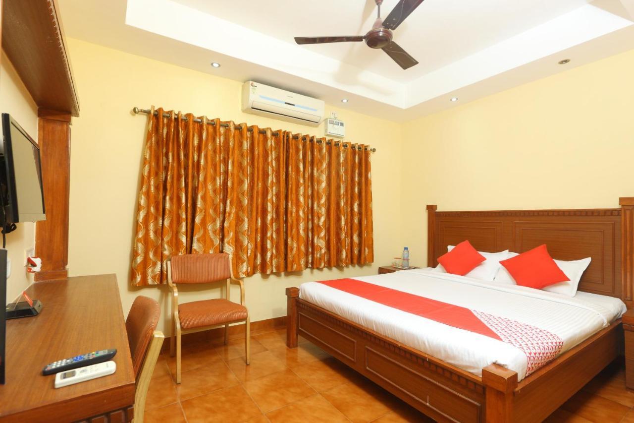 Flagship Chennai Residency T Nagar Near Ags Cinemas T Nagar Hotel Buitenkant foto